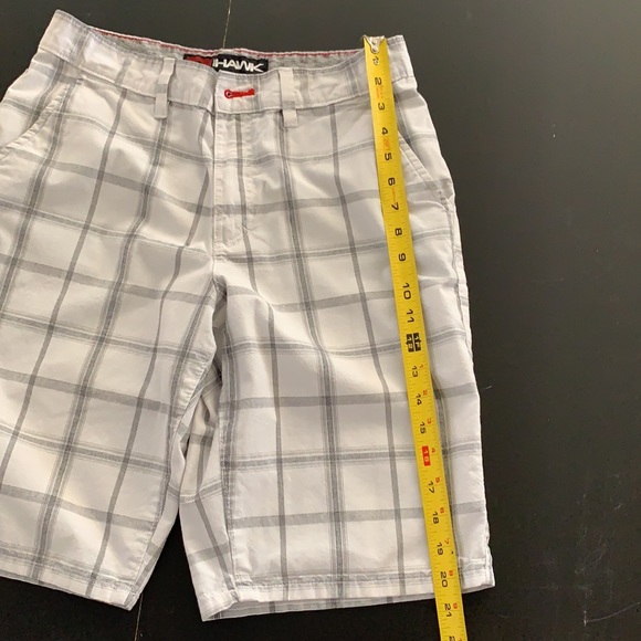 Men’s Grey & White Print Shorts - Picture 6 of 9